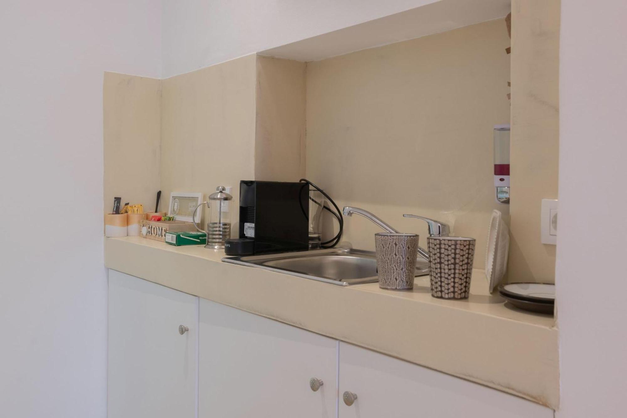 Suncourt Lux Rooms Laganas Rum bild