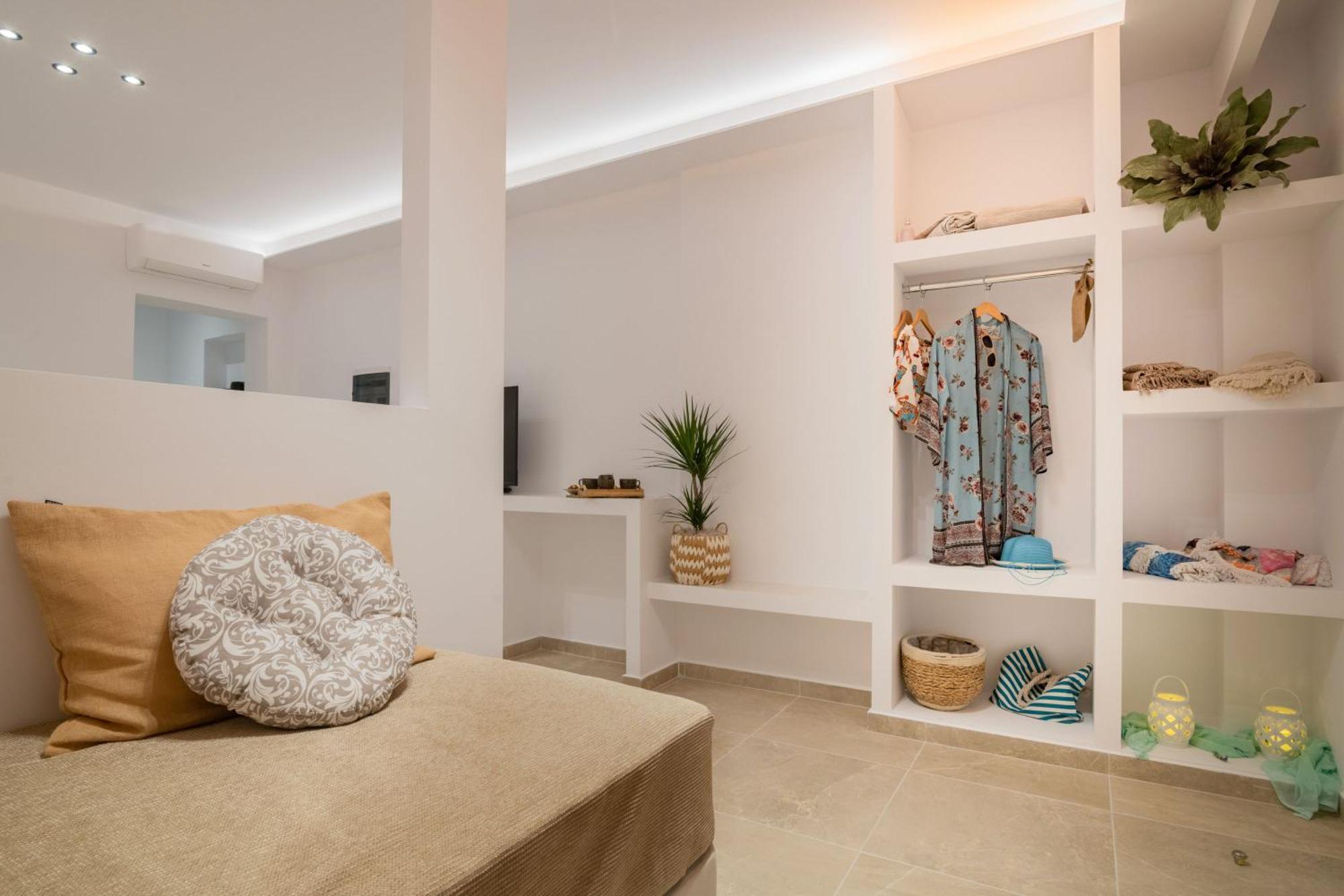 Suncourt Lux Rooms Laganas Rum bild