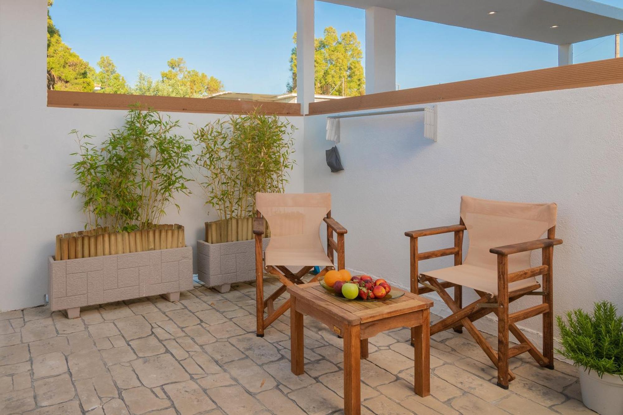 Suncourt Lux Rooms Laganas Rum bild